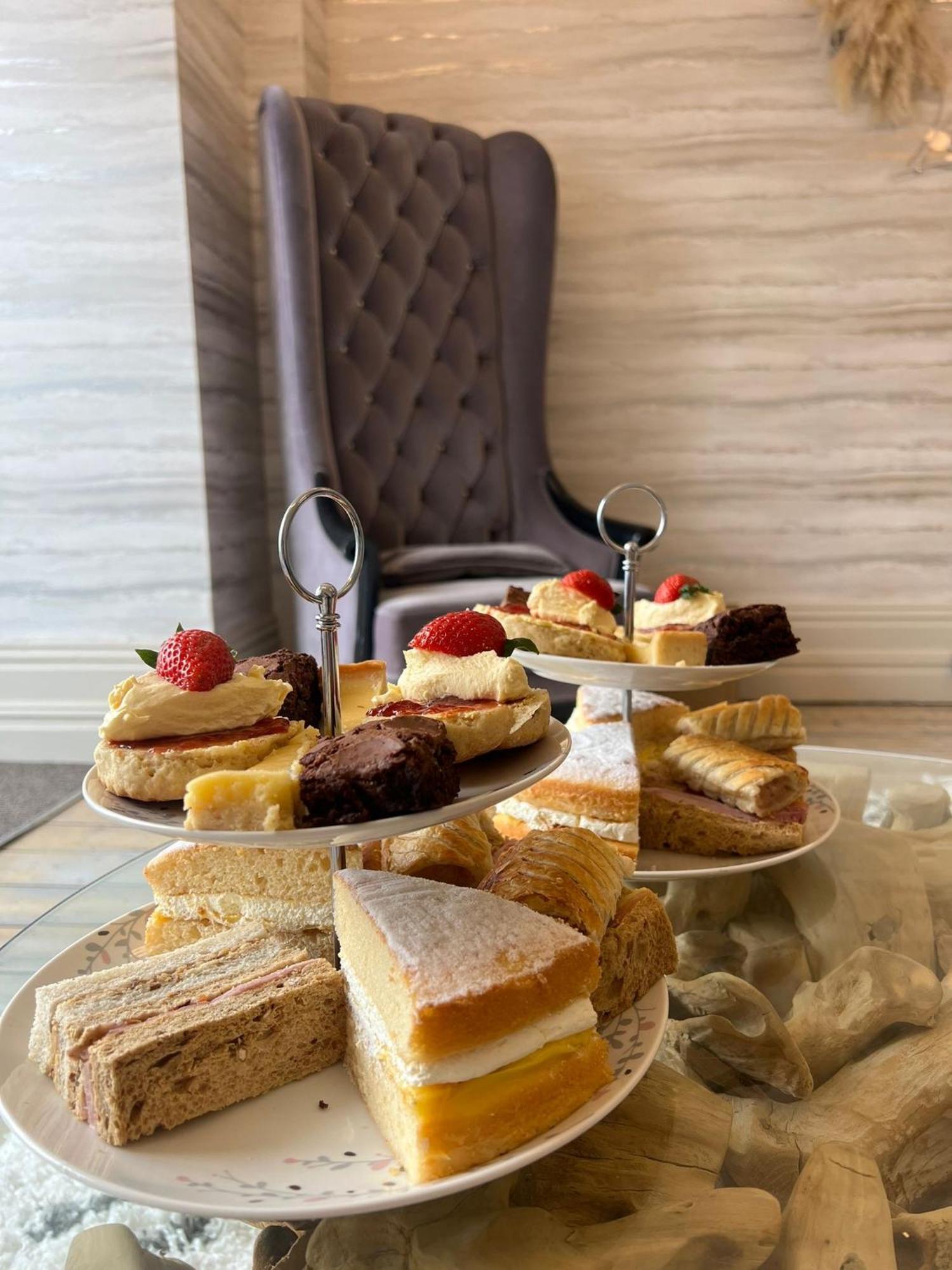 The Lilly Restaurant With Rooms Llandudno Esterno foto